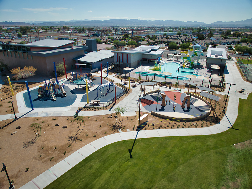 whitney park aquatic center & splash pad